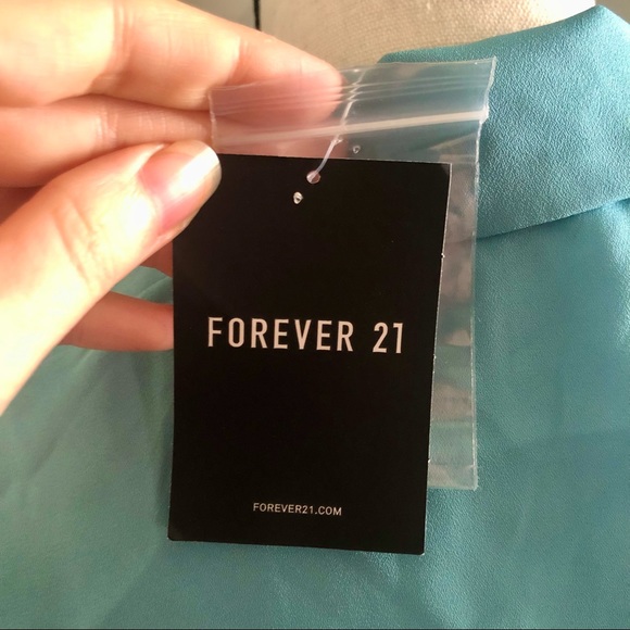 NWT Wrap-around Blouse - Picture 4 of 5